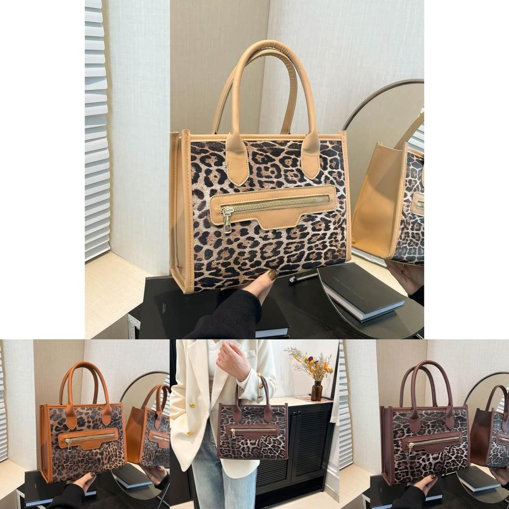 Chic Medium Size Pu Leopard Print Handbag For Women Versatile Daily Use Stylish Design