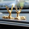 Symulacja samochodu Złota statua jelenia Skandynawski styl Miniaturowy jeleń Ozdoba samochodowa Konsola środkowa Lusterko wsteczne Dekoracja