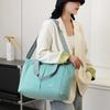 Dámská taška tote s velkou kapacitou Venkovní nylonová taška přes rameno Taška pro matku středního věku Multifunkční taška crossbody pro dojíždění