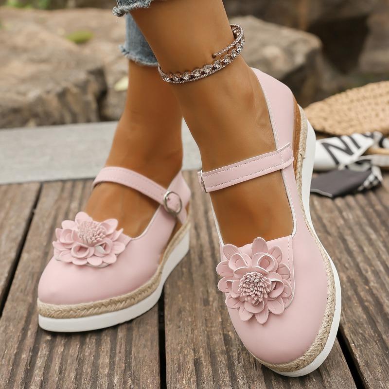 Thick-soled Fashion Casual Single Shoes Women's Flower Bag Head Belt Buckle Hollow Wedge Heel Large Size Single Shoes