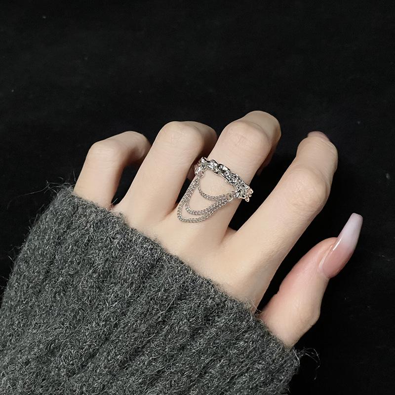Niche Design Sense Cold Wind Chain Love Opening Simple Fashion High Sense Index Finger Ring Women