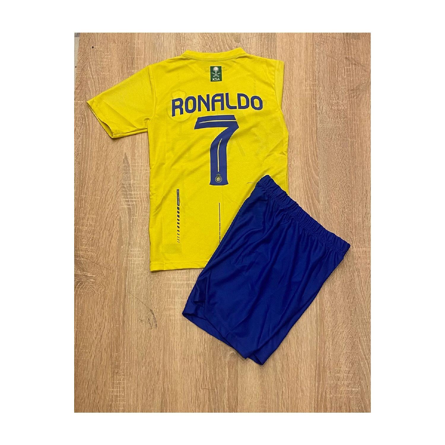 

Детская футбольная майка Роналду