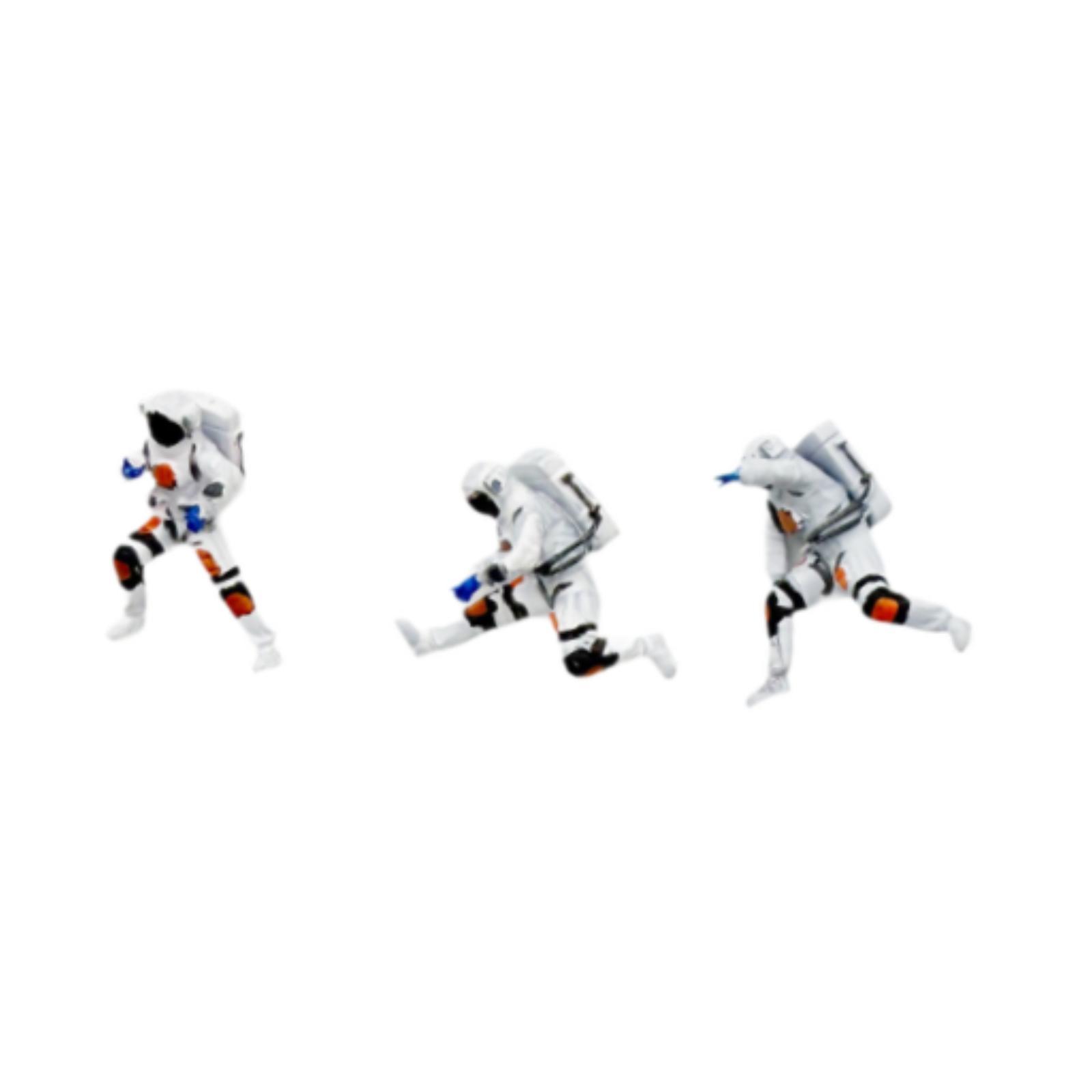

Mini Space Figure Sculpture 1:64 Scale Accessory Decoration DIY Projects Craft Decorative Miniature Figurine Astronaut Statue