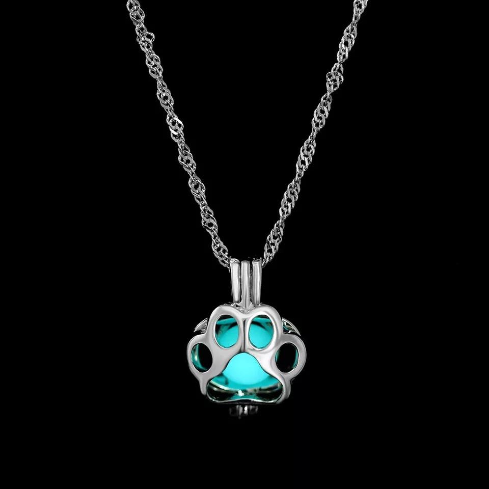 Halloween Luminous Necklace Female Pendant, Alloy Fluorescent Dog Footprint Necklace