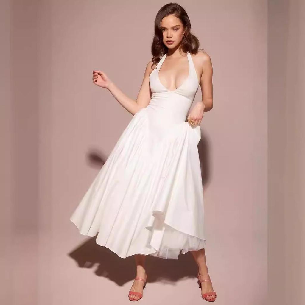 Autumn 2024 French Socialite Deep V-Neck Halter Pleated Slimming Dress