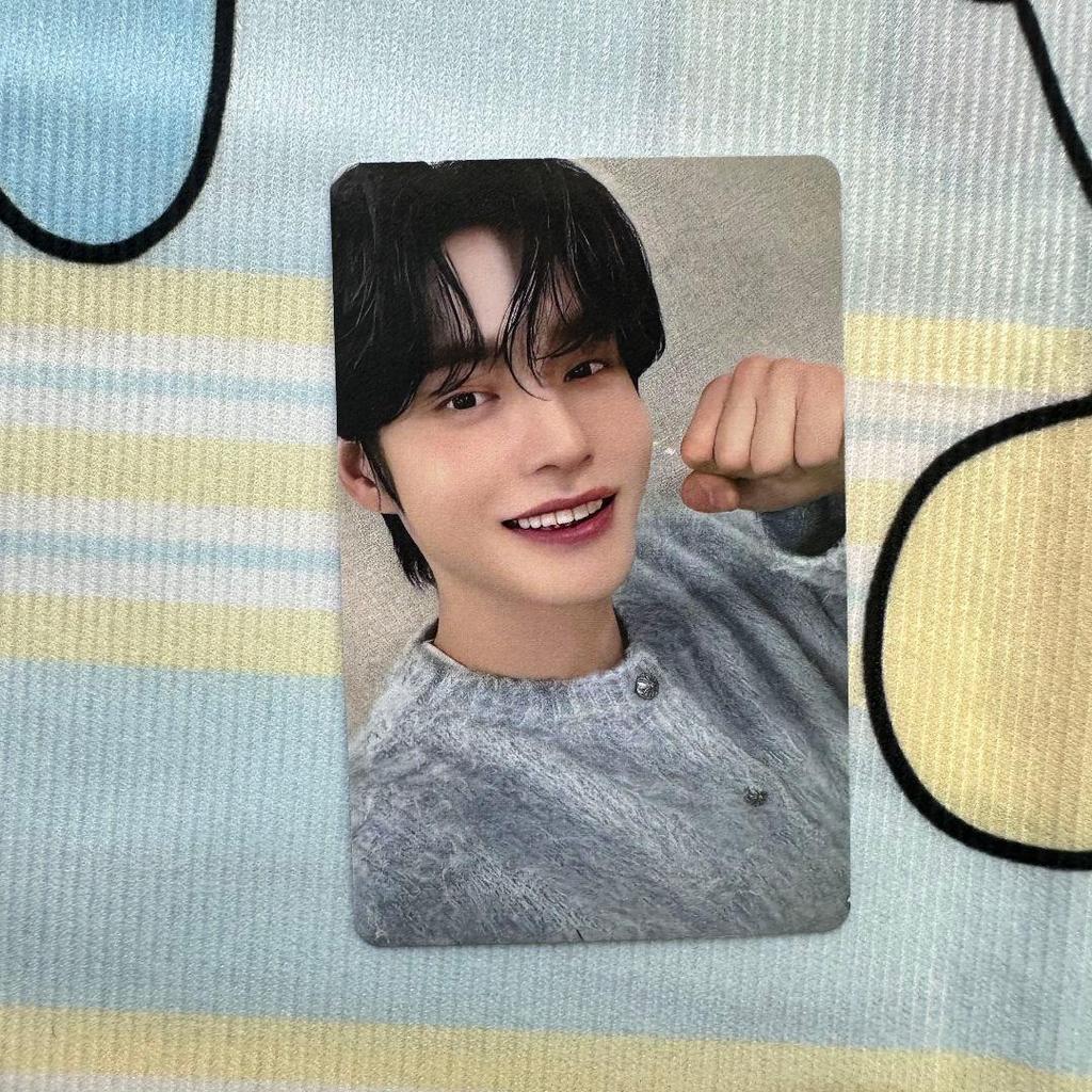 [USED] ZB1 Zebewan Kim Ji-eun Loser B Prize Look Away Hoi Trading Card