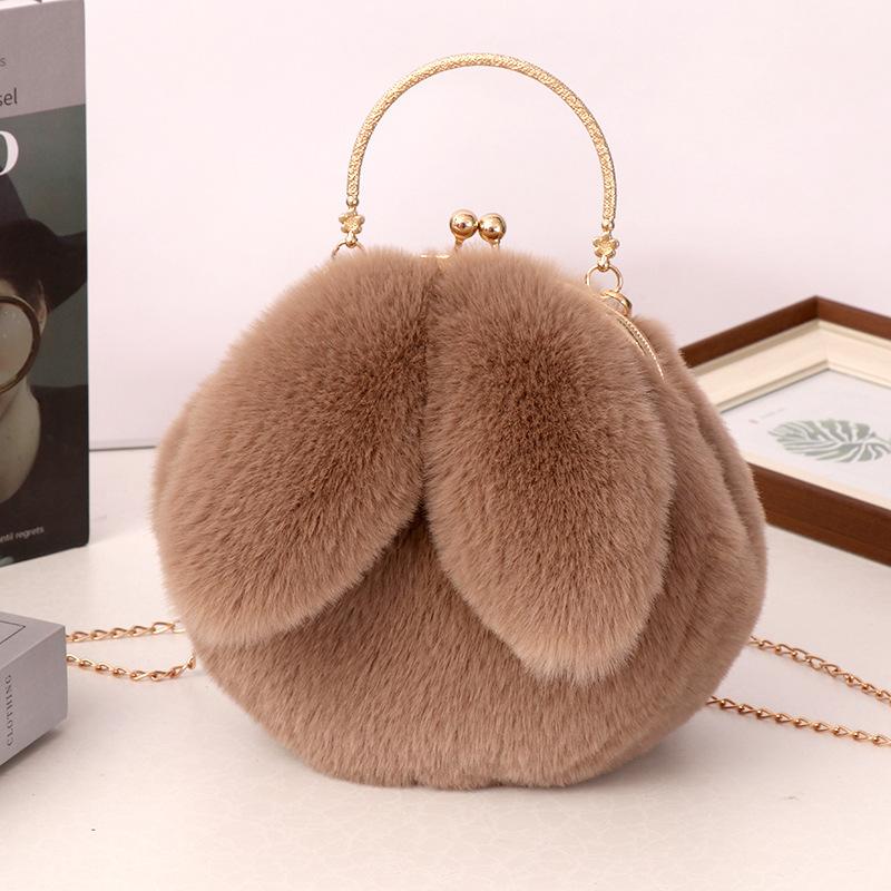 Plush rabbit bag girls oblique cross autumn and winter new chain hand-held hair bag imitation Rex rabbit hair cute clip bag