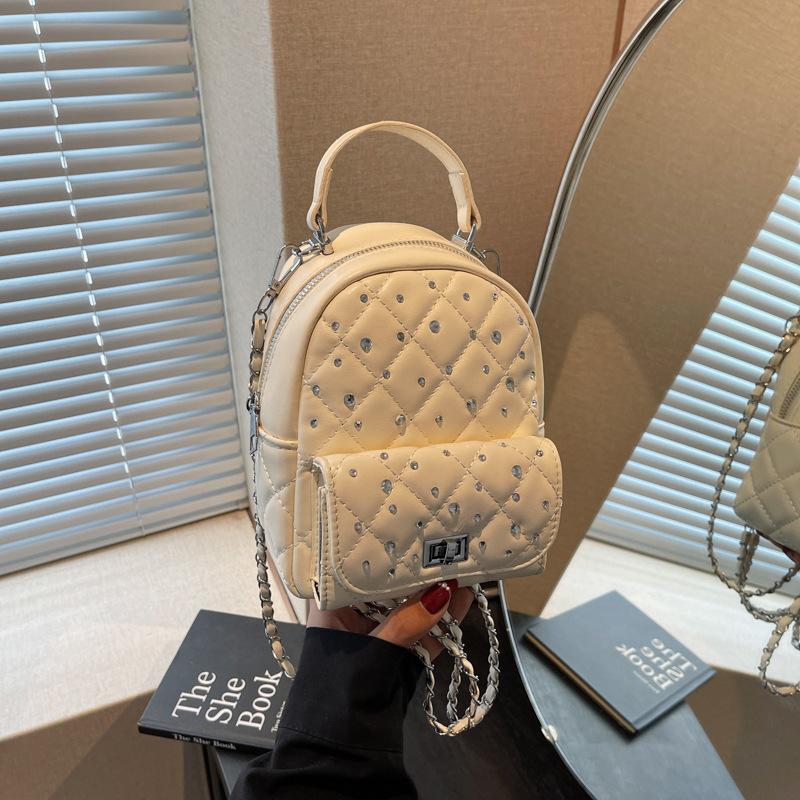 2025 fashion new retro high-end diamond chain backpack women's mini simple shoulder bag