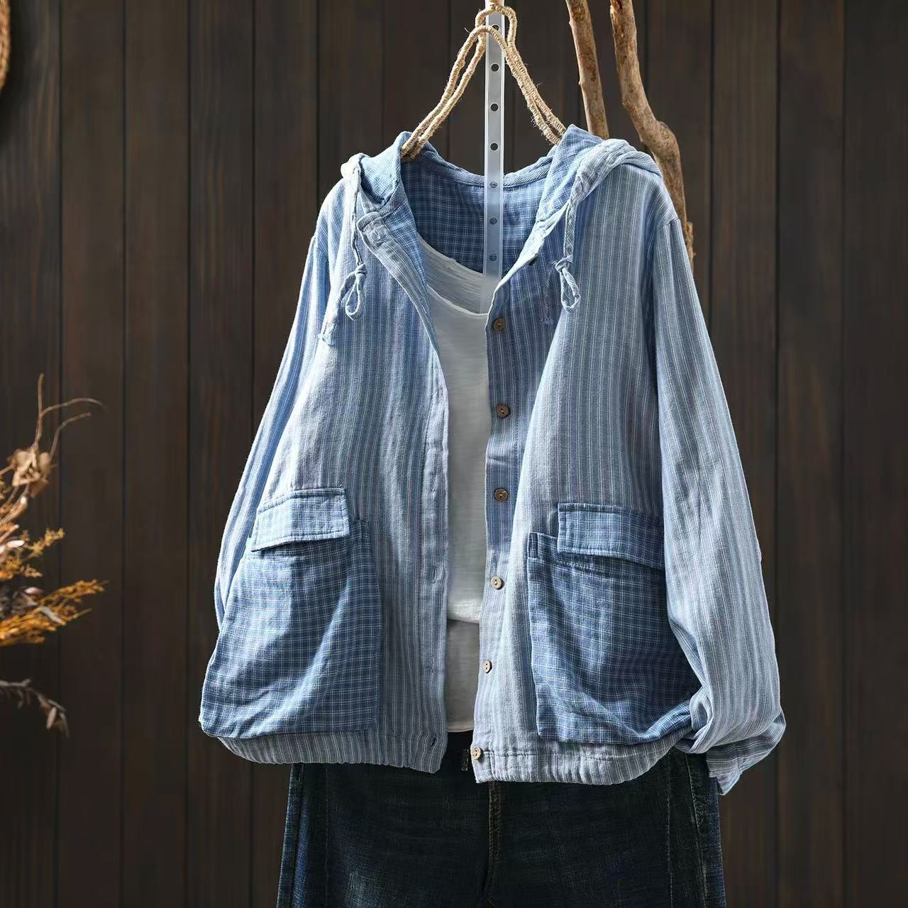 

Johnature Women Vintage Hooded Shirts Striped Long Sleeve Patchwork Pockets Autumn Casual Female Blouses One Size зелений