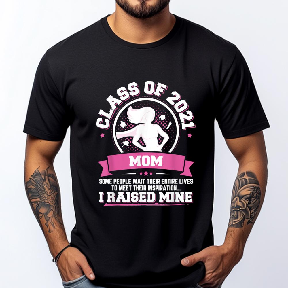 Proudfam Apparel Co.Graduation Proud Mom Of A Class Of 2025 Graduate White Graphic Tee T Shirts Memorial Day - Men s Summer C... S разноцветный