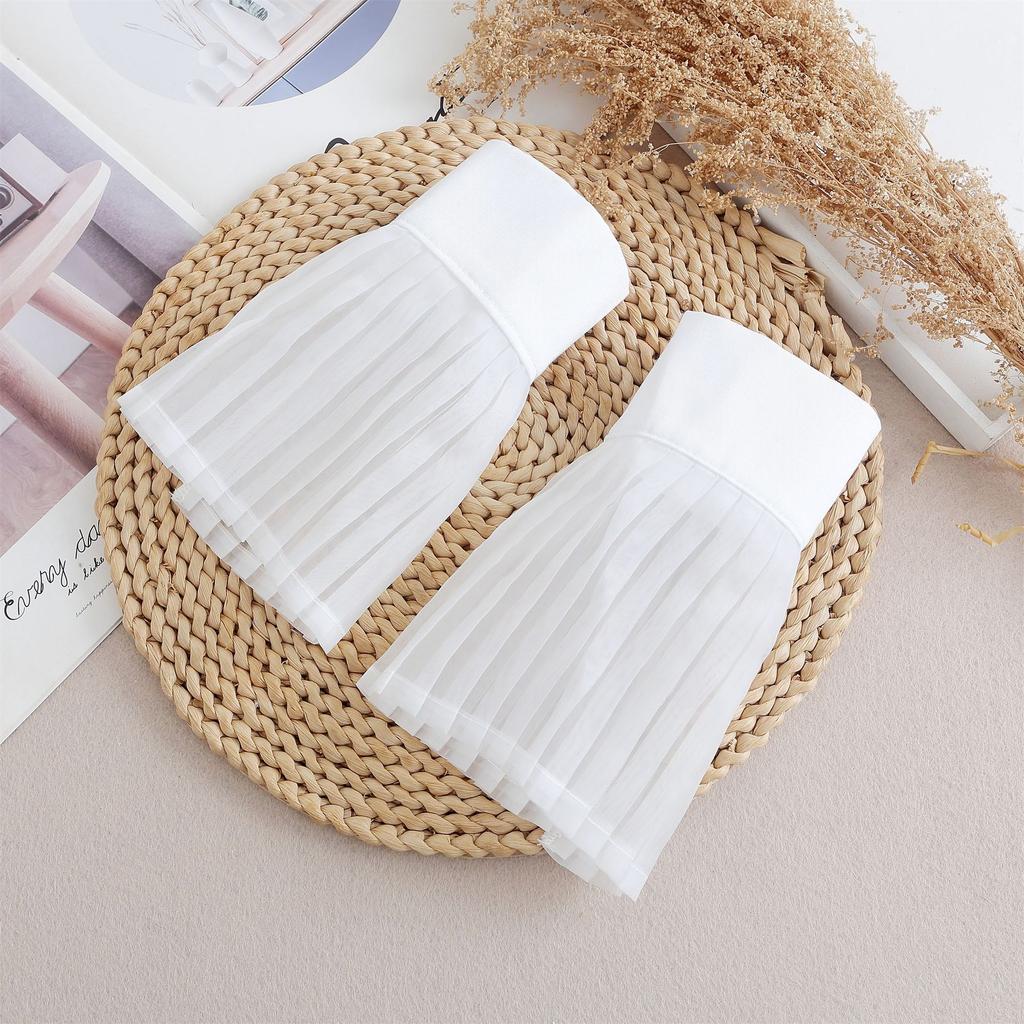 Retro Women Lace Fake Cuffs Decorative Female Wrist Cuffs Sleeved Wristband Trendy Shirt Extension Sleeve