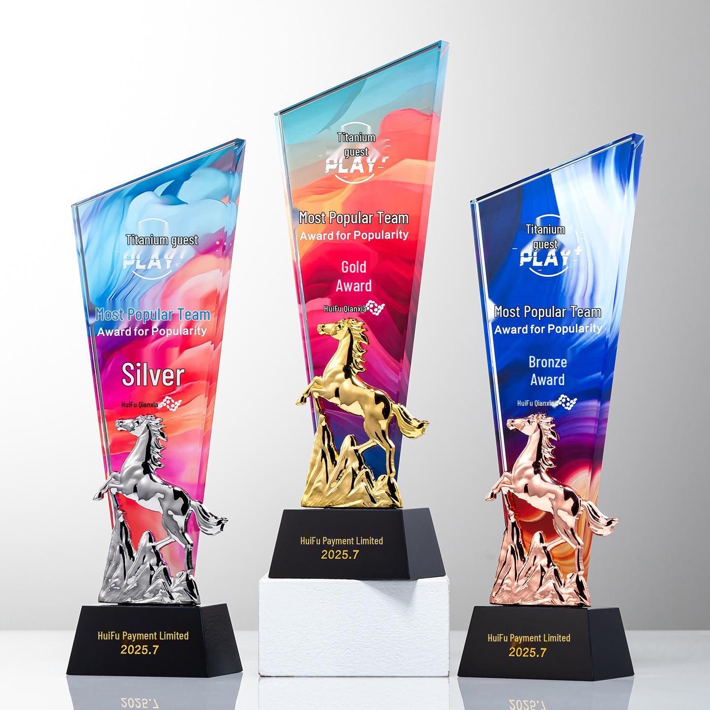 New Year Horse Crystal Trophy: Excellence Award for Outstanding Employee Trophy Style 2