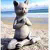 Zenový pes Buddha Meditační socha - Jógový pes v modlitební pozici pro dekoraci zenové zahrady