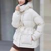 Cremefarbener Brot-Wintermantel für Damen, weiße Entendaunenjacke für Damen im Kurzstil