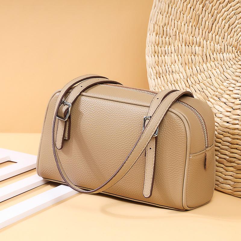 První vrstva hovězí kůže Taška přes rameno do podpaží Trendy Módní Taška přes rameno Ruční taška Dámská taška Pravá kůže