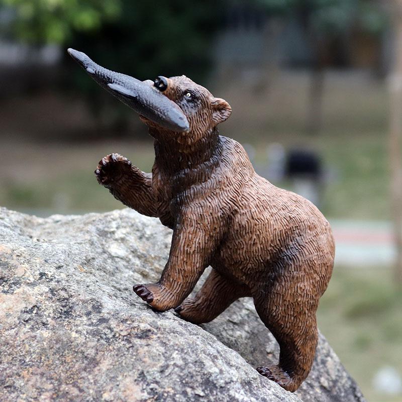 Polar Bear Wildlife Model Toy - Arctic Animal for Children's Sensory Play and Early Education