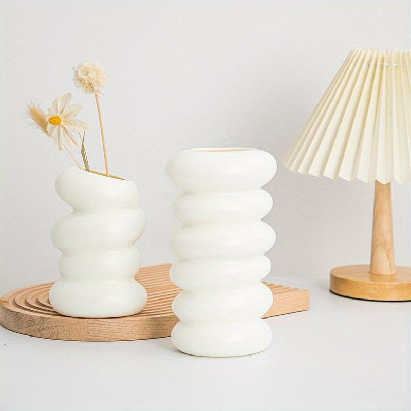 Plastic White Vase, Nordic Creative Flower Arrangement Container, Simulated Vase Decoration, for Home Decoration Ornament
