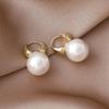 New Cute Pearl Studs Hoop Earrings for Women Gold Eardrop Minimalist Tiny Huggies Hoops Wedding Fashion Jewelry