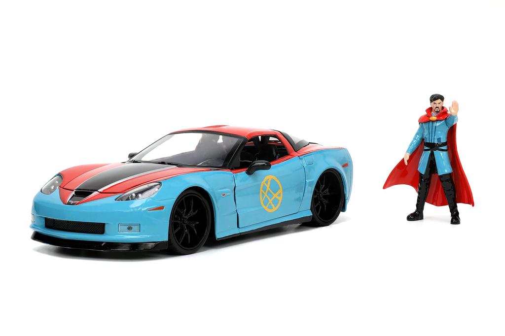 scale MARVEL AVENGERS 2006 CHEVROLET CORVETTE Z06 with DOCTOR STRANGE Strange diecast model car 124 Dr.