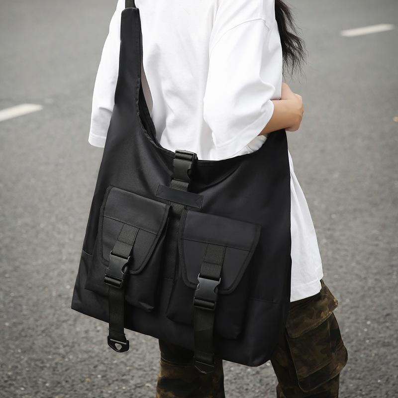 

ins нишевый парный инструментальный стиль повседневный рюкзак мужской и женский для поездок на работу наплечная сумка модная крутая большая вместимость мужская сумка-мессенджер чёрный