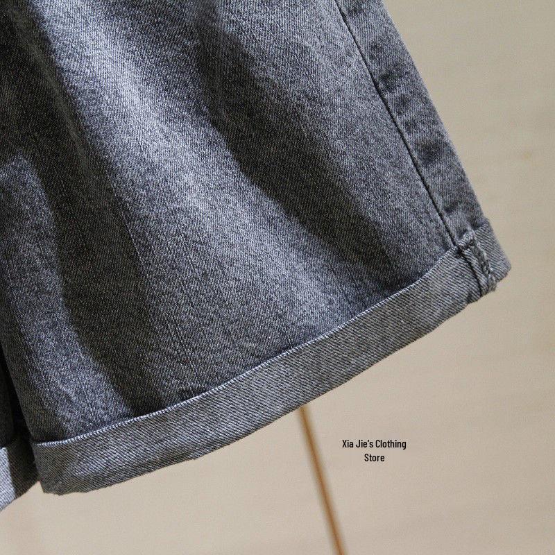 Women's High-Waisted Rolled-Up Denim Shorts - Summer 2022 Collection