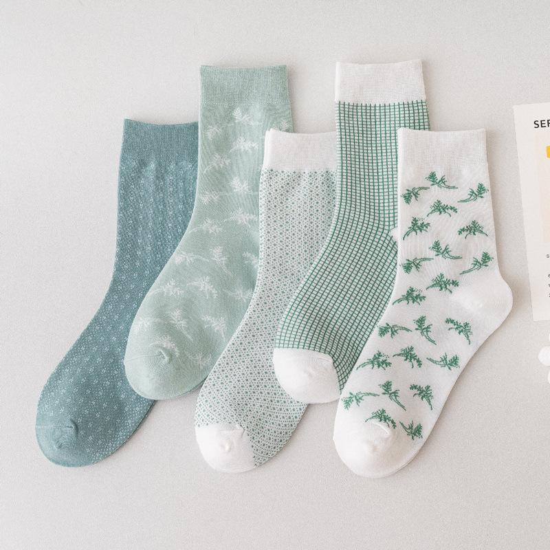 5 Pairs Socks Women's Autumn and Winter Mori Green Mid-calf Socks White Trend High Top Socks Cotton Socks Dotted Plaid Stockings
