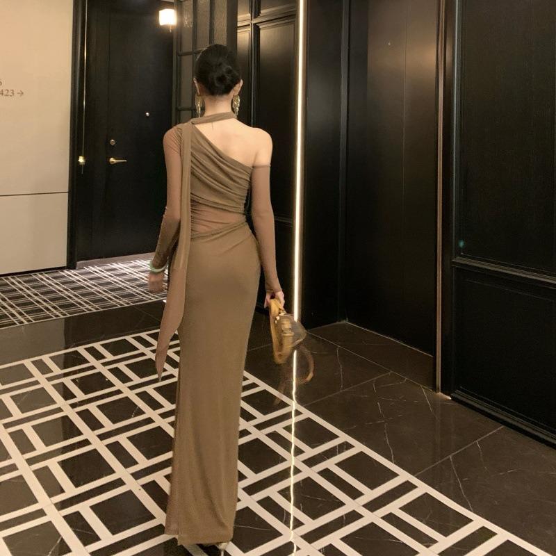 French Retro Braided Mesh Hollow Splicing Slanted Shoulder Dress Slim Dress Long Dress