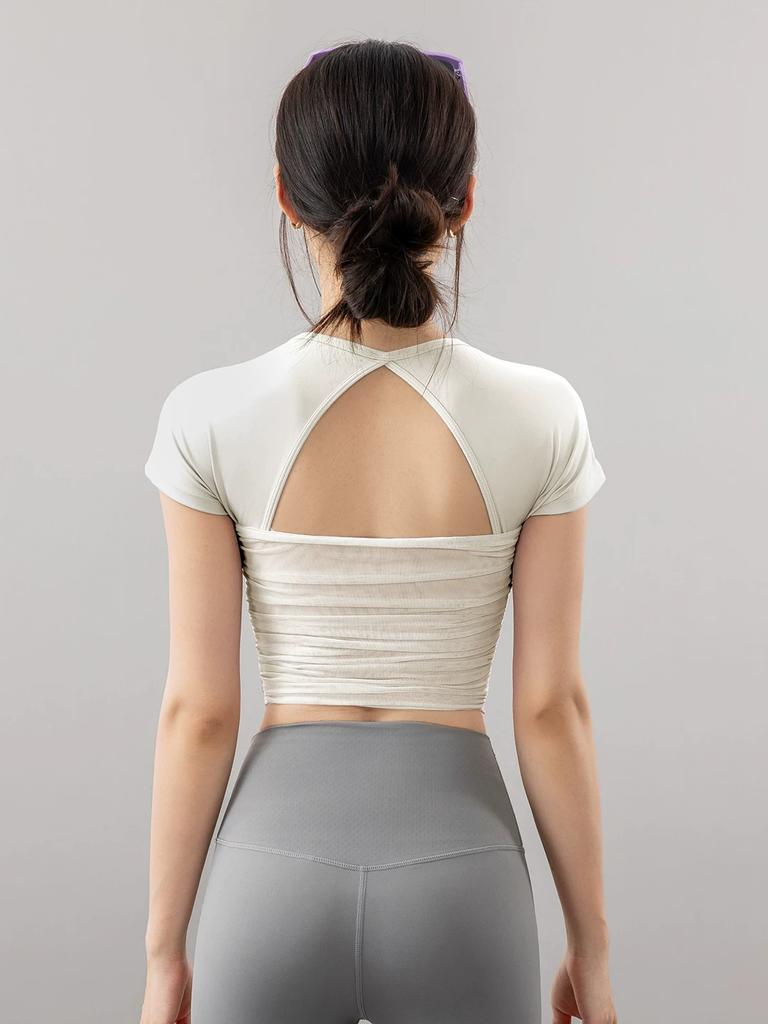 New Fitness Yoga Top with Chest Pads, Short Sleeves, Beautiful Back Design, Breathable, Quick-Dry, Slimming, Suitable for Pilates and Running, Autumn