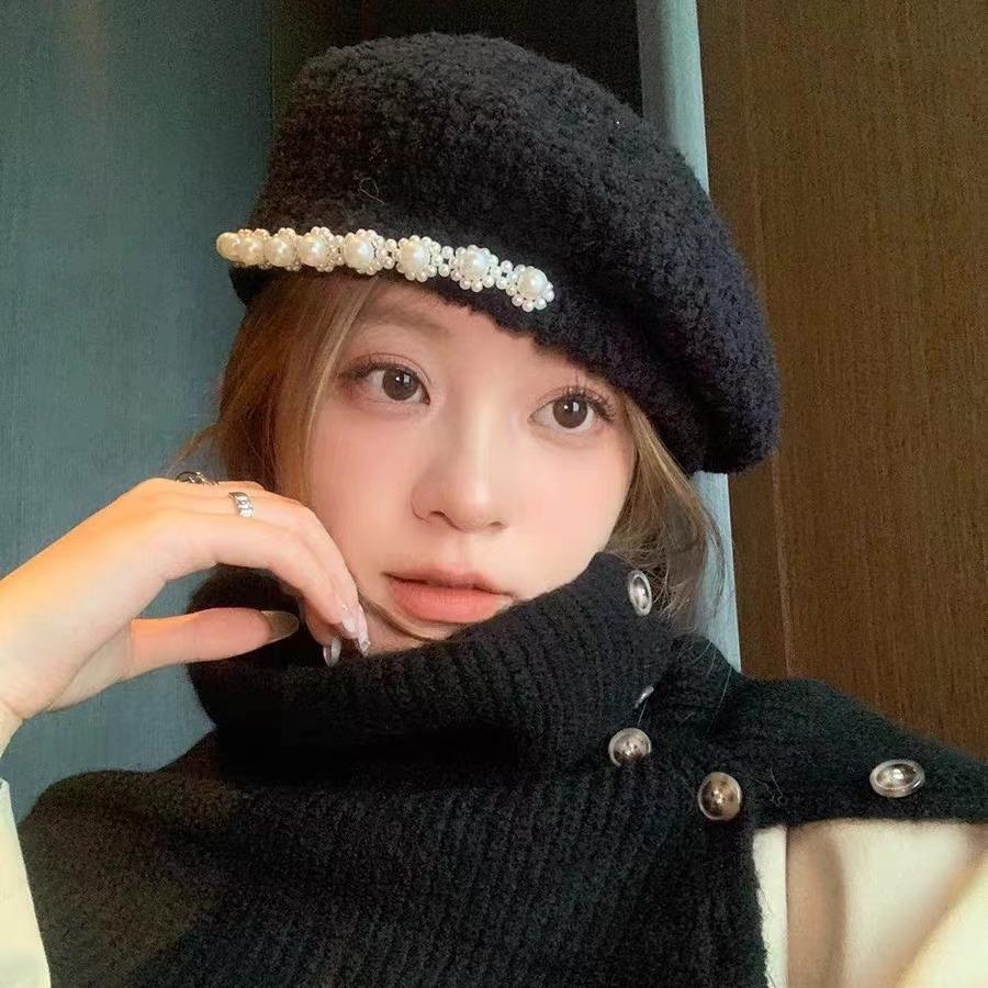 

Celebrity Elegant Pearl Beret Integrated Molding Handicapped Party Gospel Cashmere Painter Hat Autumn and Winter Bud Hat Female Adult average size чорний