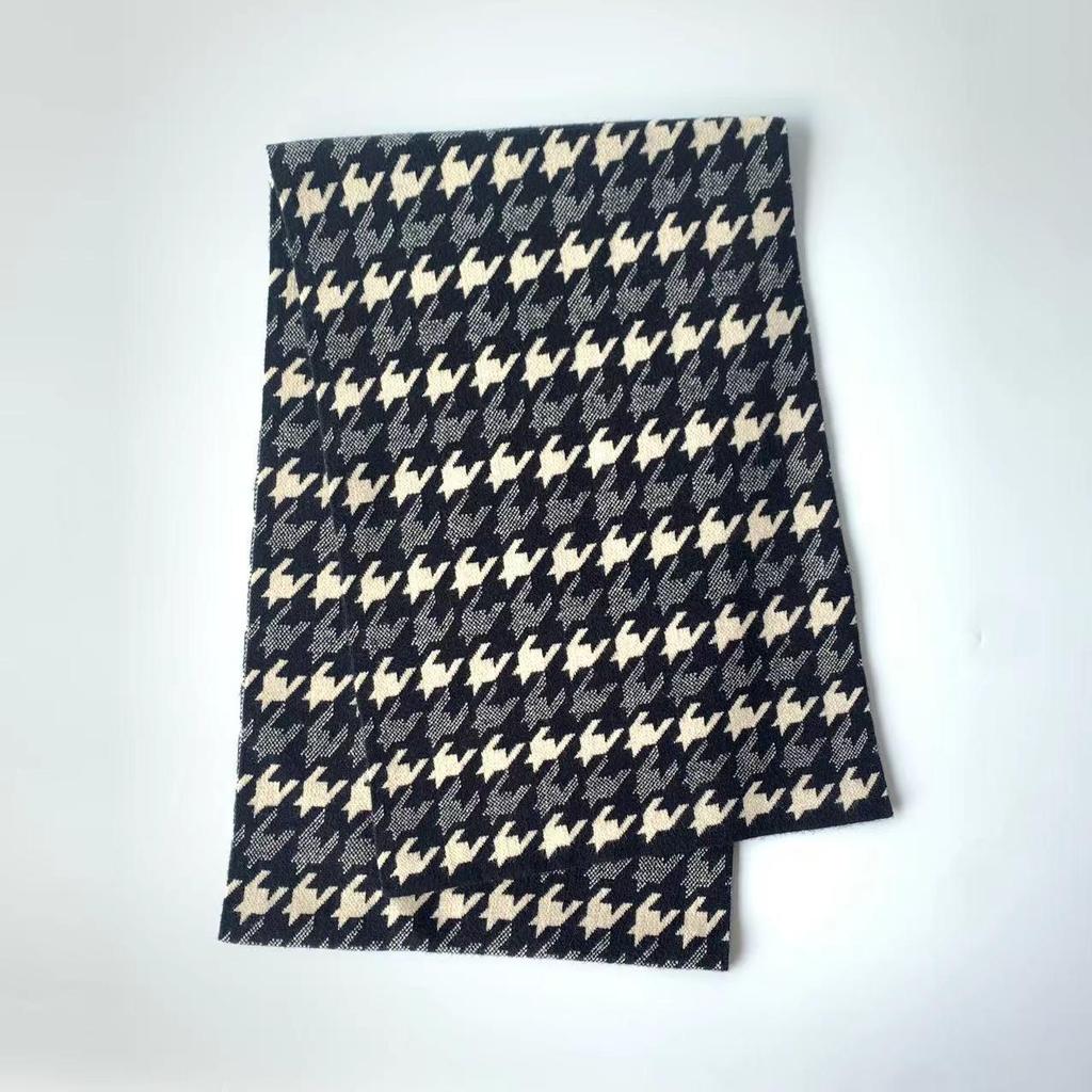 Men's High-End Classic Cashmere Jacquard Neck Warmer Scarf
