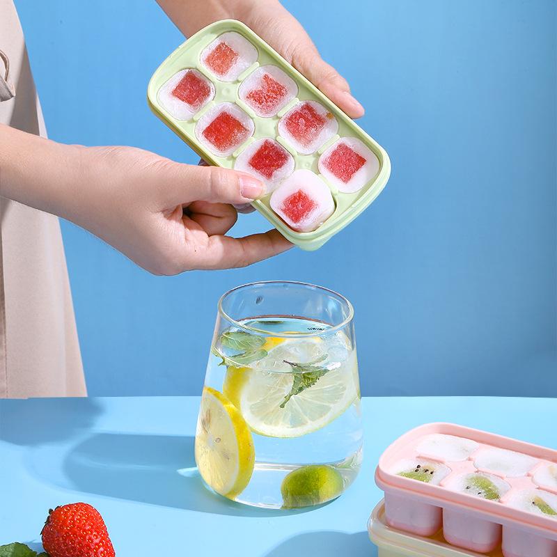 1PC 8 Grids Silicone Ice Cube Tray With Lid Reusable Ice Mold Kitchen Bar Tools Square Ice Cube Mould For Whisky Cold Drink