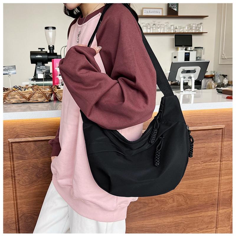 Fashion Casual Dumpling Bag Commuter Large Capacity Crossbody Bag Student Versatile Lightweight Class Shoulder Bag