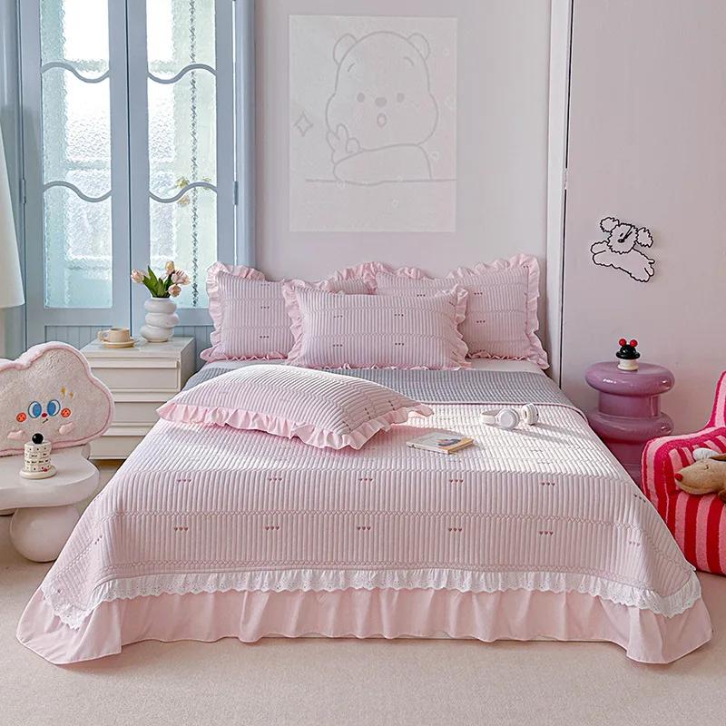 2025 New Kapok Twill Bed Cover Three Piece Set Kapok Love Solid Color Lace Bed Cover with a Pair of Pillowcases
