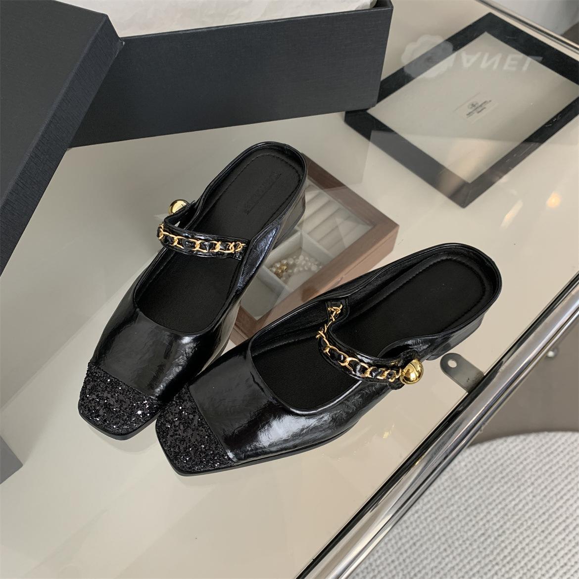

French square head rhinestone chain splicing baotou half slippers women s 2025 new thick heel lazy Mu Qin shoes 35