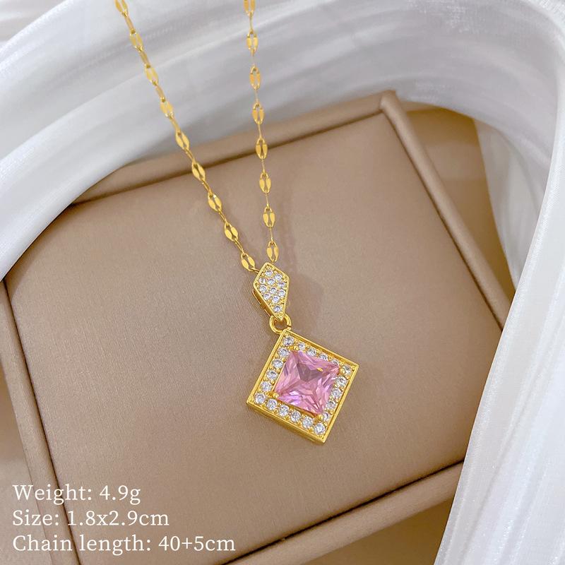 Mikro-Inlay Halskette Ohrringe Set Leichter Luxus Rhombus Anhänger Persönlichkeit Temperament Bankett Ohrringe Halskette Kombination