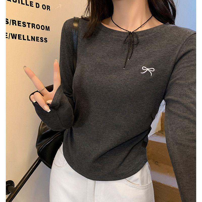 Φθινοπωρινή Γυναικεία Μπλούζα με Στρογγυλή Λαιμόκοψη, Κέντημα Φιόγκο, Μακρύ Μανίκι και Πλισέ Λεπτομέρειες