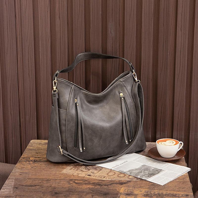 Vintage Women's Large Capacity Commuter Shoulder Bag Solid Color Soft Tote Crossbody Bag Wide Strap Simple Versatile