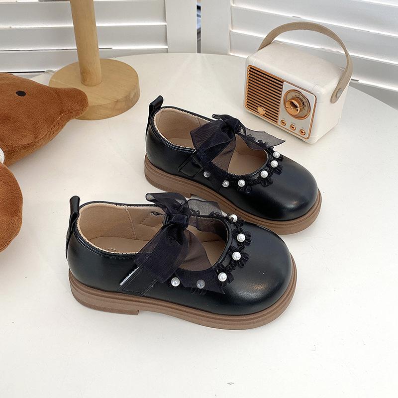 

2025 spring and autumn new girls leather shoes bow pearl princess shoes children s single shoes soft sole girls performance shoes 20-25 yards FCL shot 48 pairs чёрный