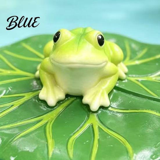 Wasserdichte Gartendekoration Frosch auf schwimmender Lotosblatt-Figur Lustige Harzfigur mit naturinspiriertem Ornament für Zuhause Feengarten Teich,