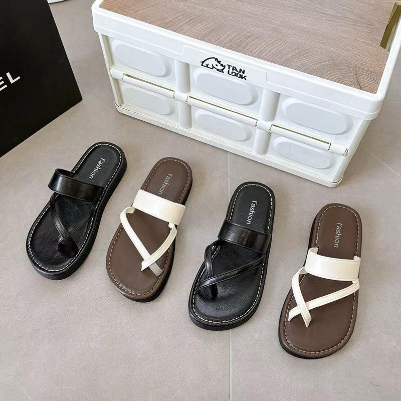 

Summer new toe slippers women s fashion versatile cross wear non-slip beach shoes casual flat slippers 40-41