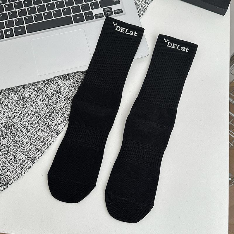 

Мужские весенне-осенние простые спортивные дышащие влагопоглощающие повседневные длинные хлопковые носки с надписью 1 pair чёрный