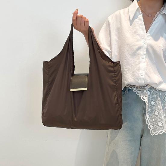 Keychain Tote Bag Foldable Expandable Mini Bag with Key Ring Portable Nylon Handbag Reusable Travel Grocery Bag for Daily Shopping Supplies