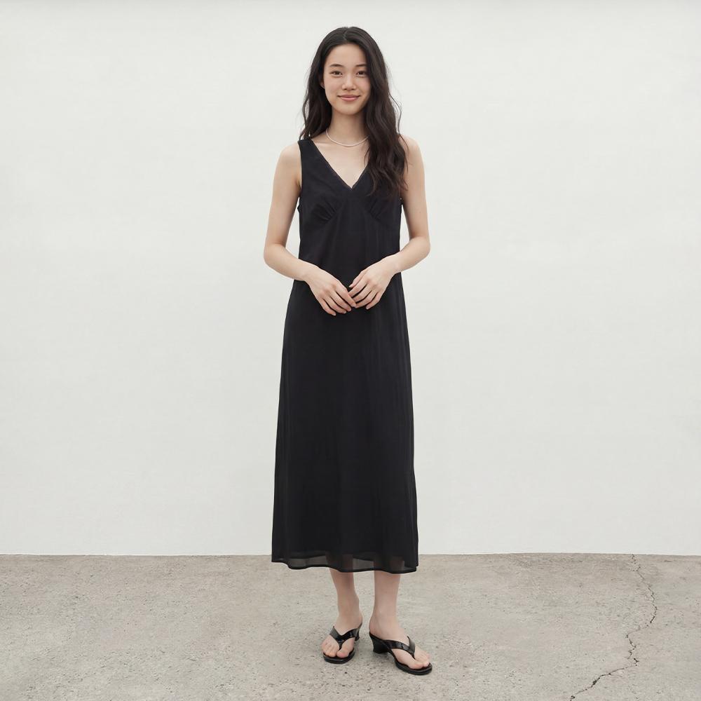 Plastic Island V-Neck Frill Lace Contrast Maxi Long Sleeveless Dress (2 Colors) Py5Wo432