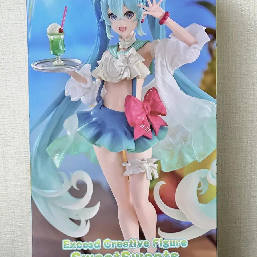 

Unopened Hatsunemiku Melon Soda Figure