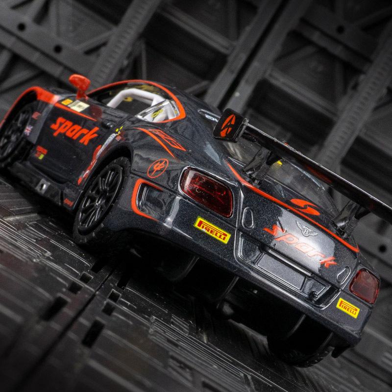 Модель игрушечного автомобиля Bentley Continental в масштабе 1/32 — фото 14