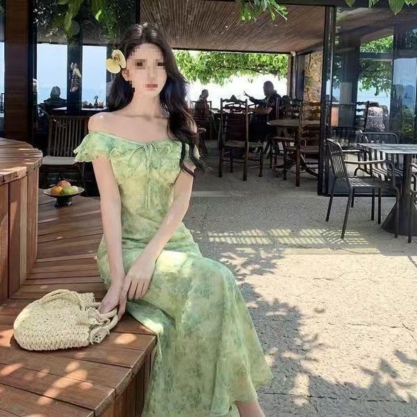Online business French green small flying sleeves floral dress children's summer V-neck elegant temperament style explosion
