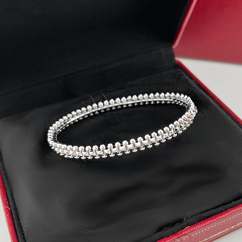 2025 Studded Bullet Clasp Bracelet - Classic Unisex Light Luxury with 18k Rose Gold Plating