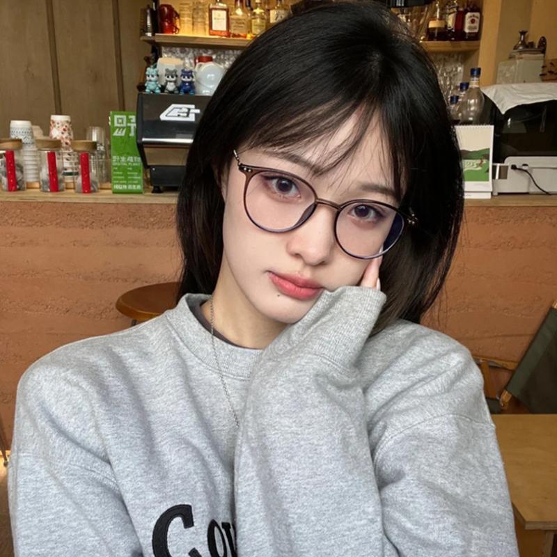 Neutral Retro Trendy Glasses Men And Women Round Anti Blue Glasses Frame Optical Lenses Arrival  Computer Reading Eyeglasses