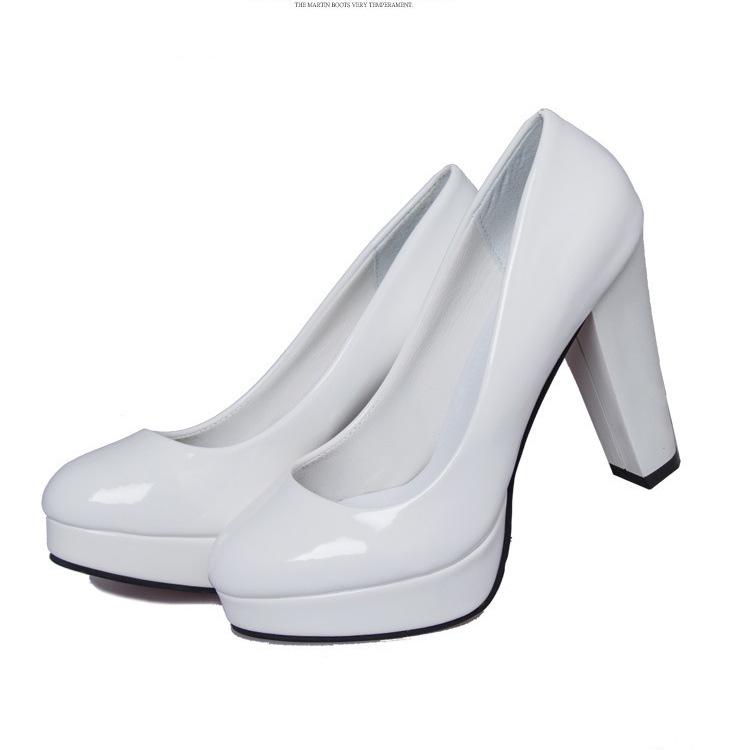 

Женские туфли больших размеров на высоком каблуке, простые, повседневные, с острым носком, на толстом каблуке, рабочие туфли, однотонные, размеры 34-42 40 белый