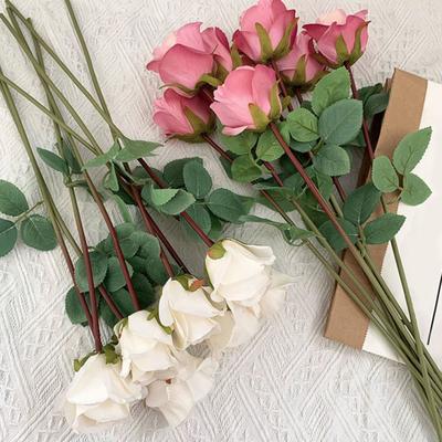 Artificial Flower Faux Silk Flower Fabric Soft Pliable Petals Flexible Stems Realistic Look Fake Roses Wedding Bouquets Photo Props